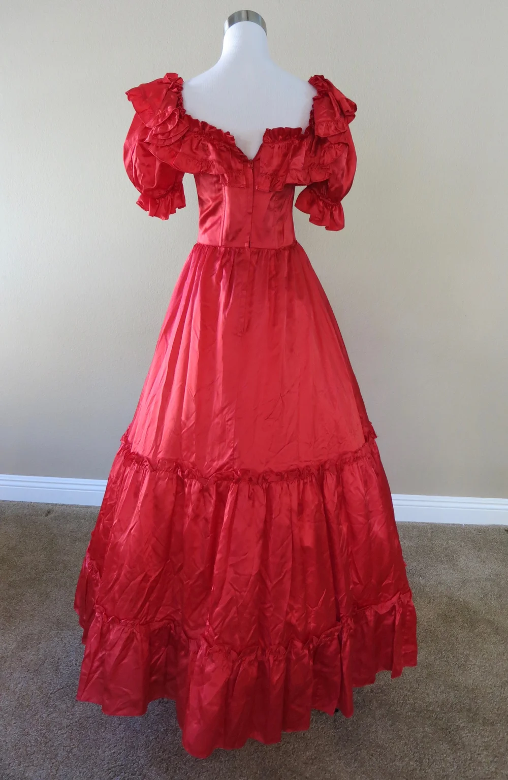 fitted lace wedding dress PRAIRIE TALE 70s Gunne Sax Victorian Style Velveteen Dress • Small – Love  Street Vintage main image 0