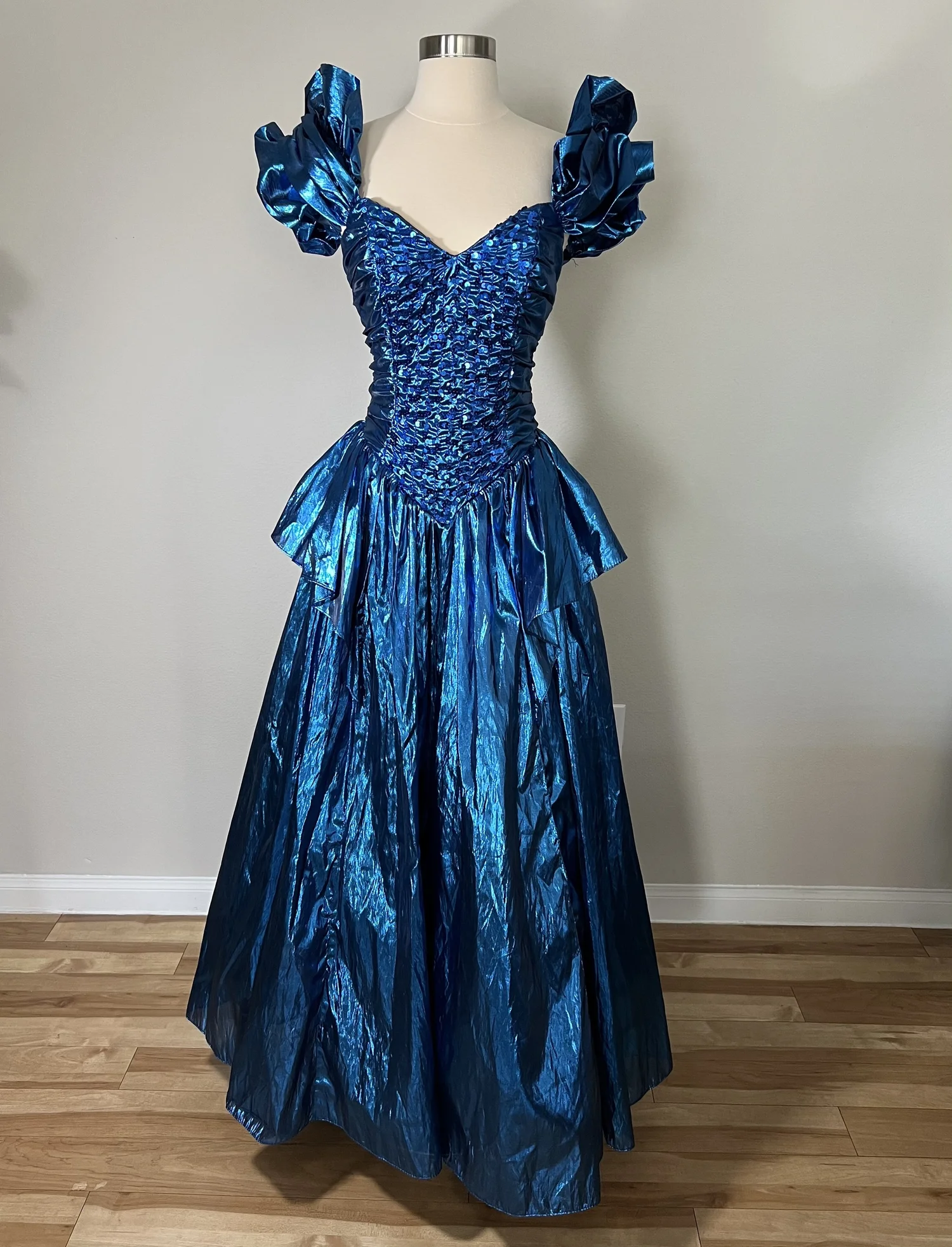 N26.1 Blue Metallic Lame Prom Dress (waist - 26") Civil War Ball Gowns N26.1 Blue Metallic Lame Prom Dress (waist - 26") Civil War Ball Gowns
