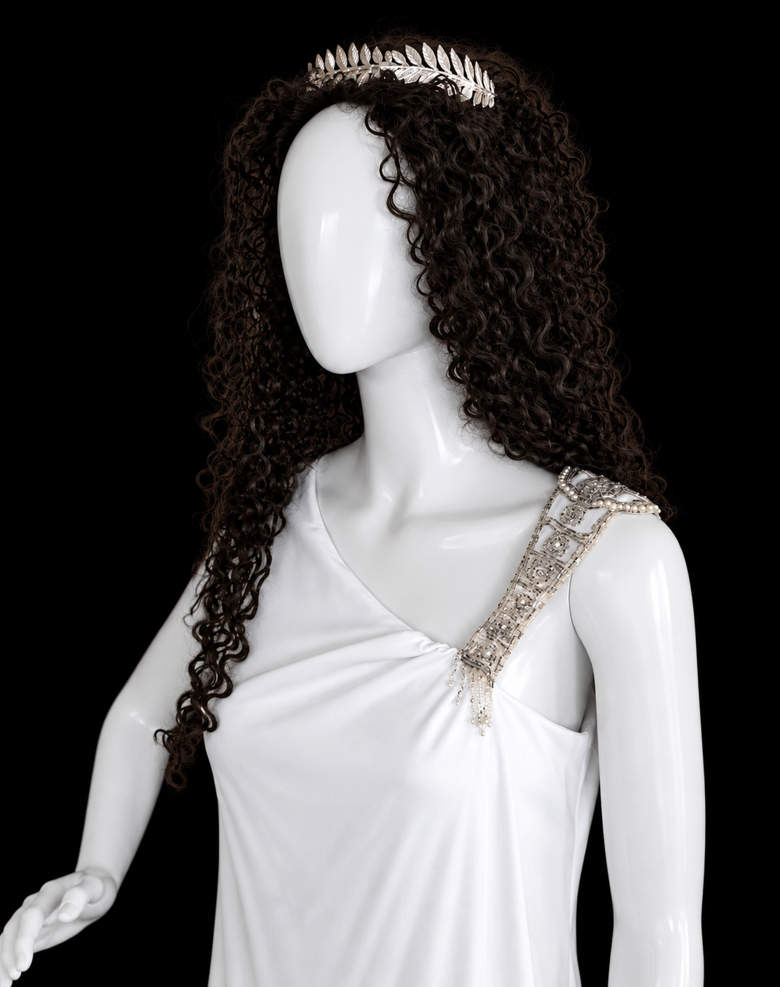 w top angle 1 with wig.png