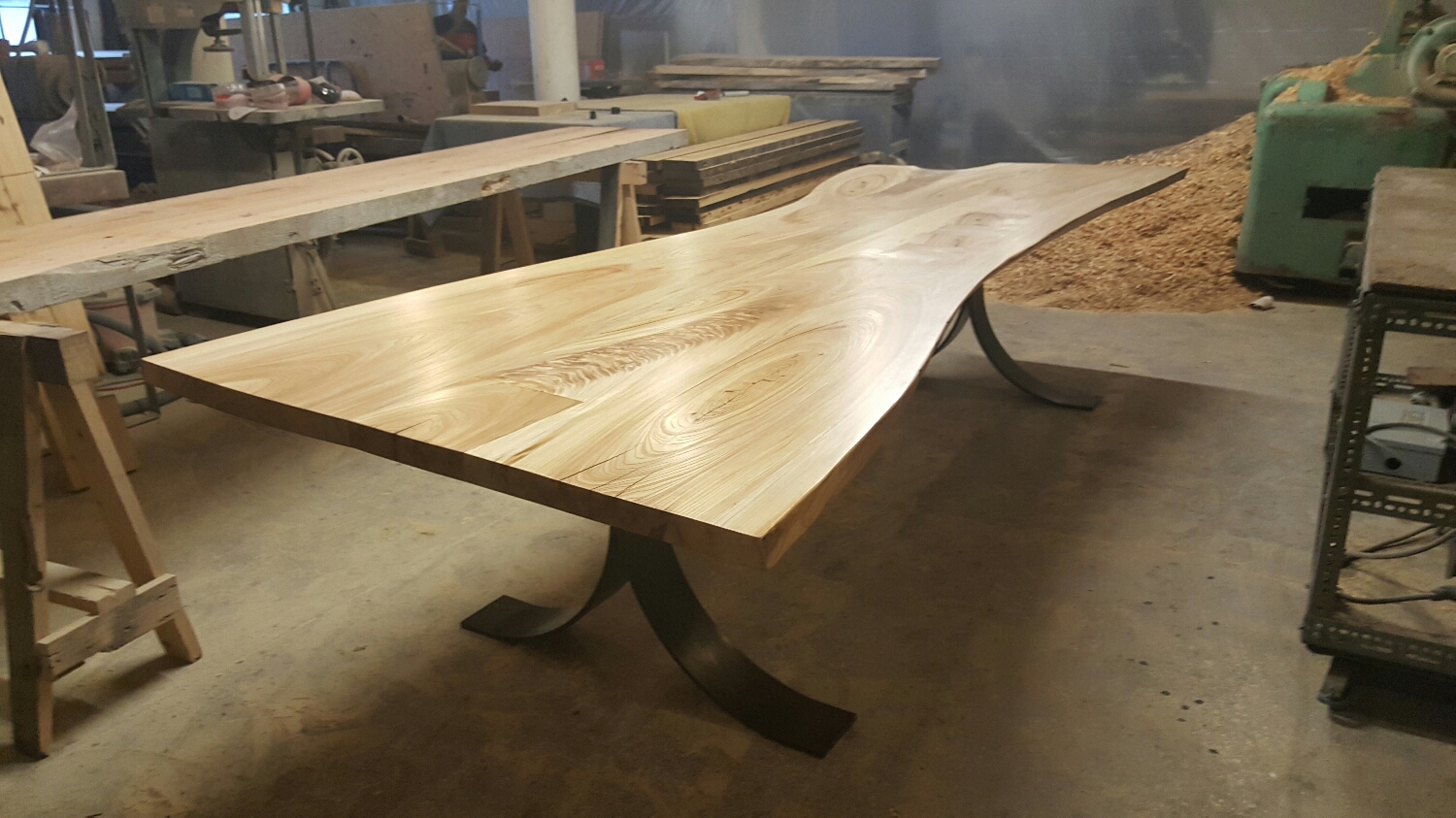 Featuring 4" wide, solid steel curved legs