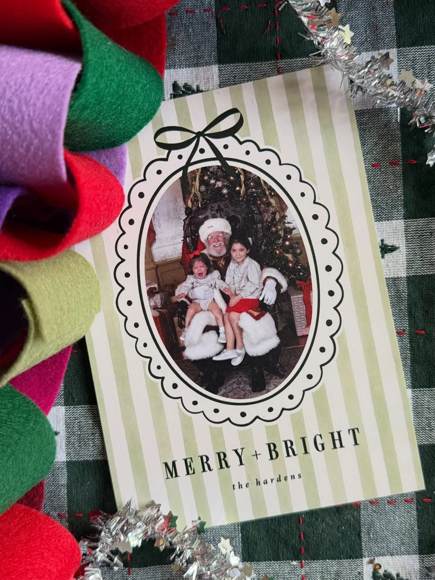 Crushed it...zoom in. Would you believe this was the first and only shot?! 🤪🤪🎄 Happy holidays from the Hardens! 🎄