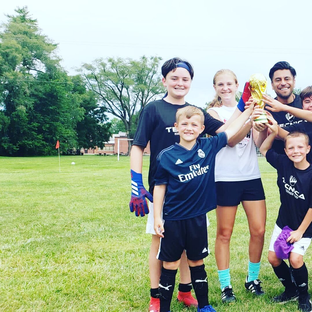 Thank you so much to the T&Eacute;CNICA family for a wonderful camp! 🔥⚽️
❤️🇺🇸🇨🇱🇬🇷🇲🇽🇱🇷🇭🇹🇬🇹🇵🇦❤️
See you again next summer! 

#youthsoccer #youthsoccertraining #ilsoccer #ilyouthsoccer #springfieldil #springfieldillinois #soccer #soccer