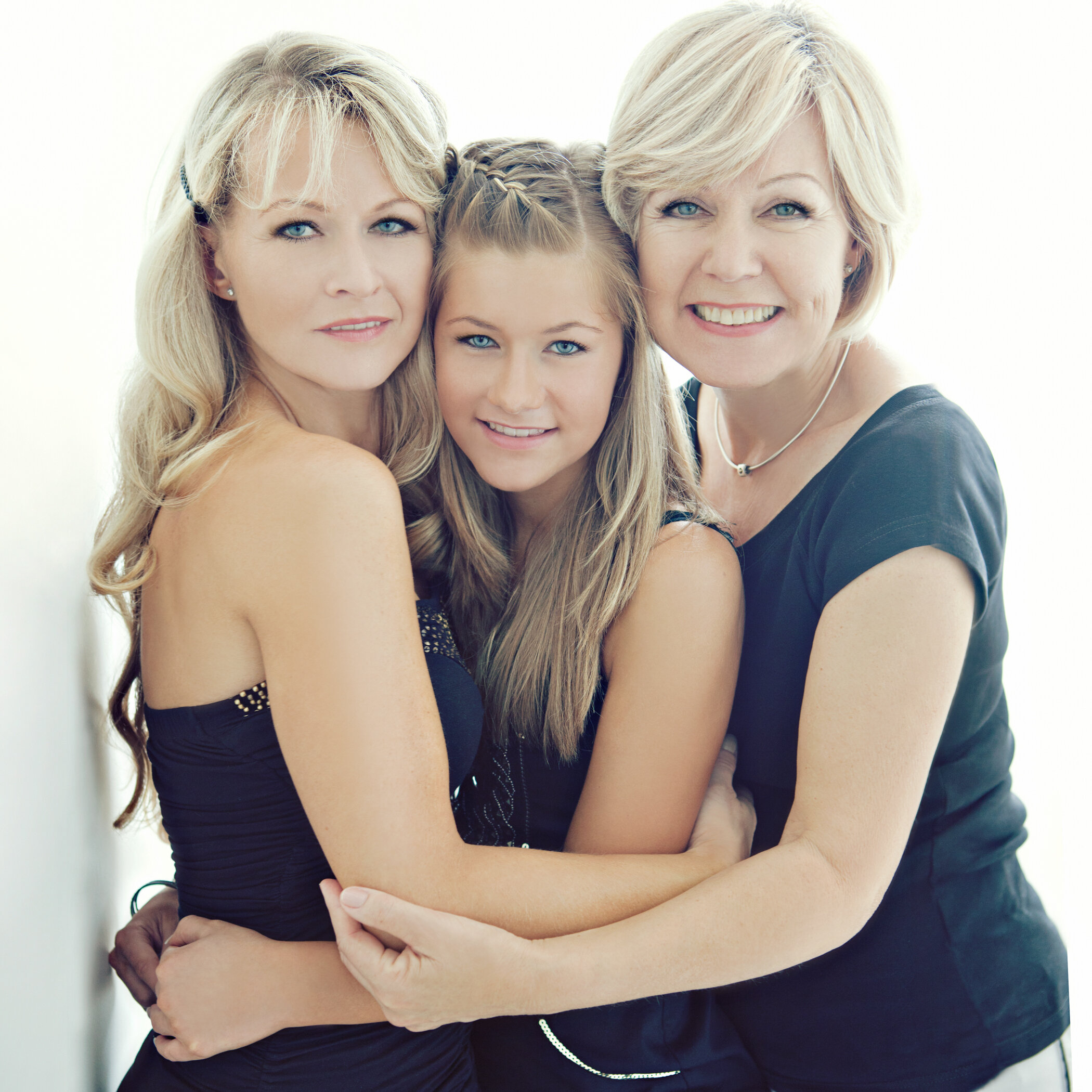 3 generations of women Sydney photography studio