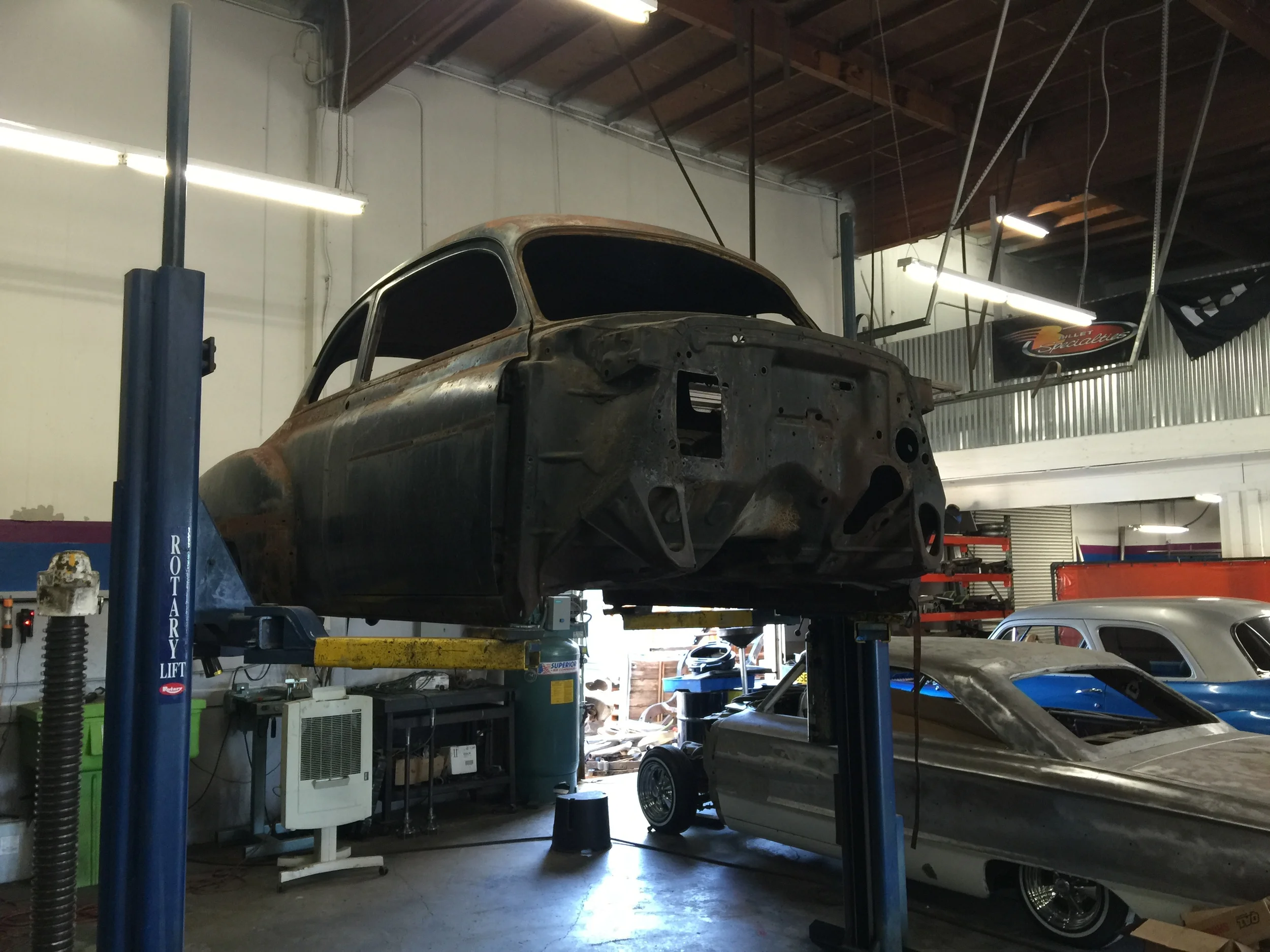  The existing frame had been previously butchered so off it goes 