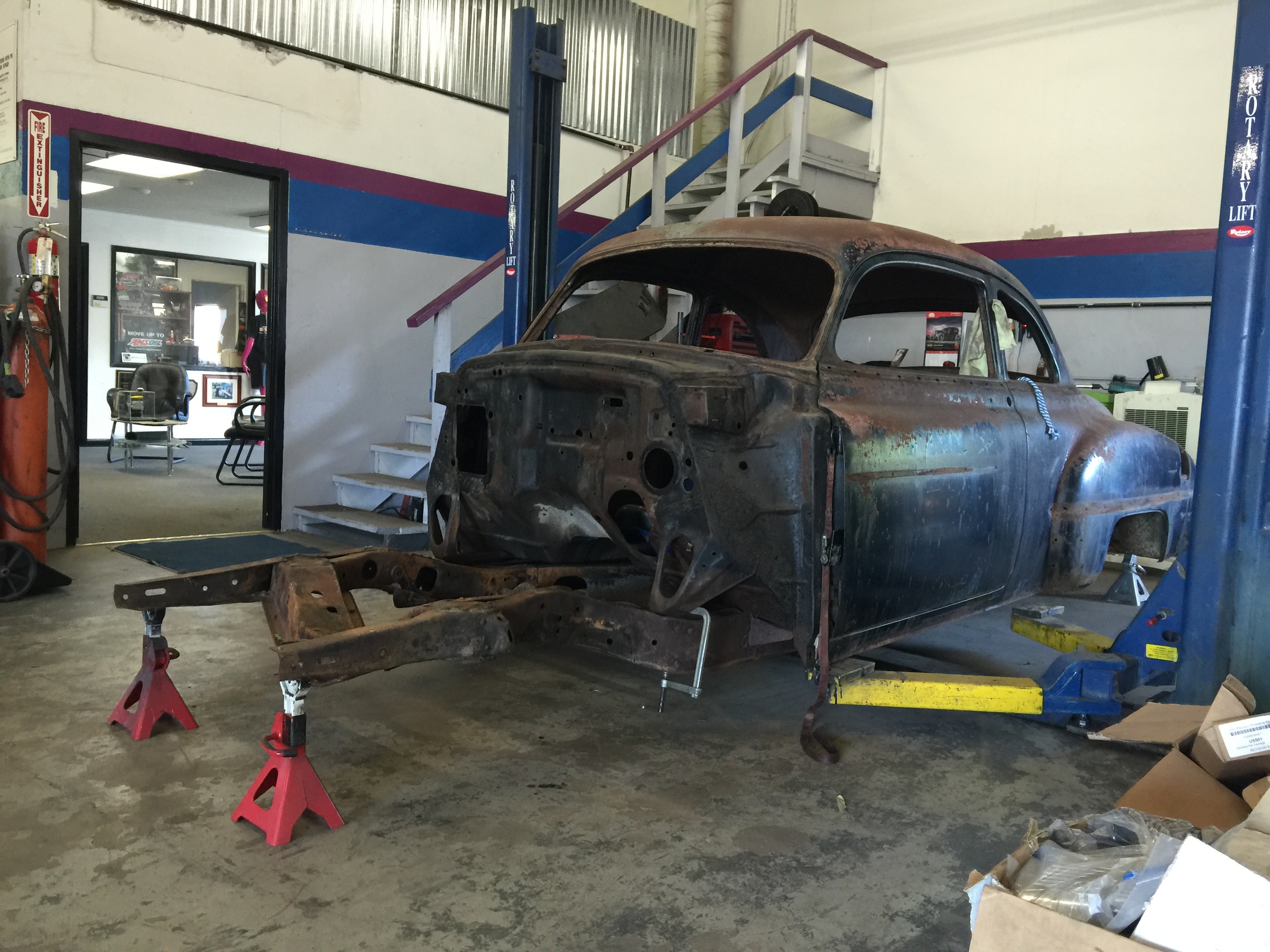  And a Donor frame from a 1949 is test fit to verify everything will work... looks good! 