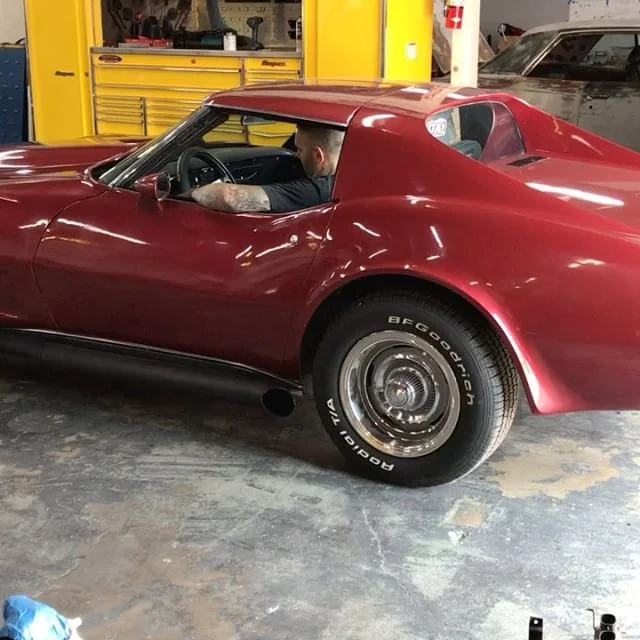 Just wrapped up this 73 Vette, fresh camm'ed big block with straight side pipes.