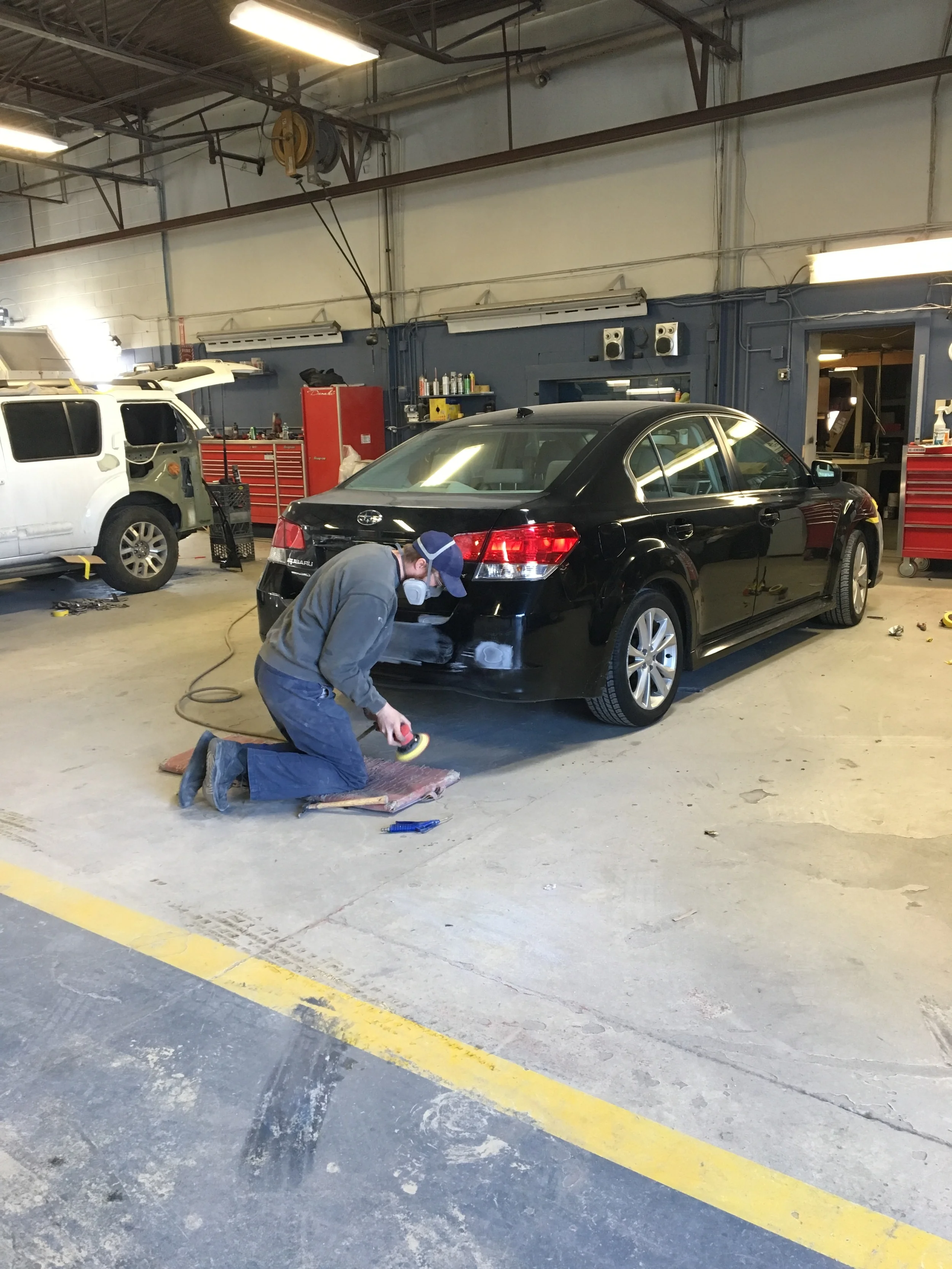 Woody's Auto Body