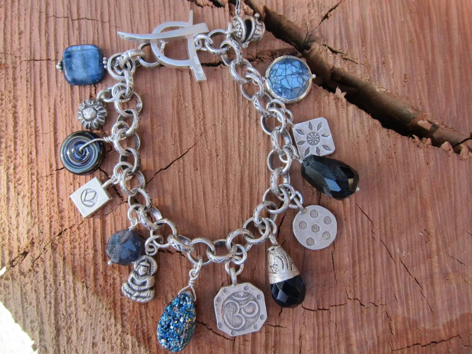 https://i.etsystatic.com/5643671/r/il/723630/604920697/il_fullxfull.604920697_8msh.jpg