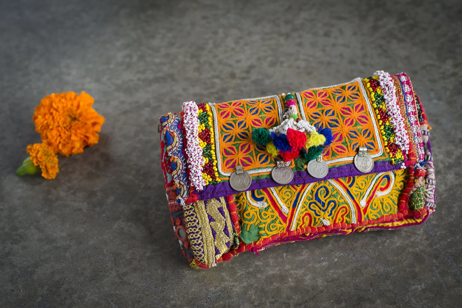 handmade-indian-purse-7292.jpg