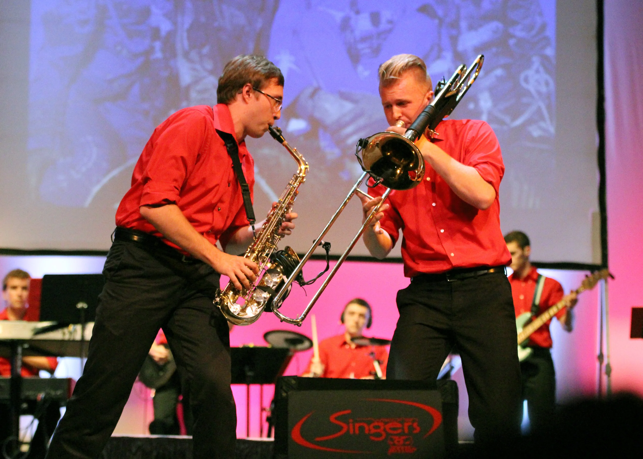 Wisconsin+Singers+horns+rock+out.jpg