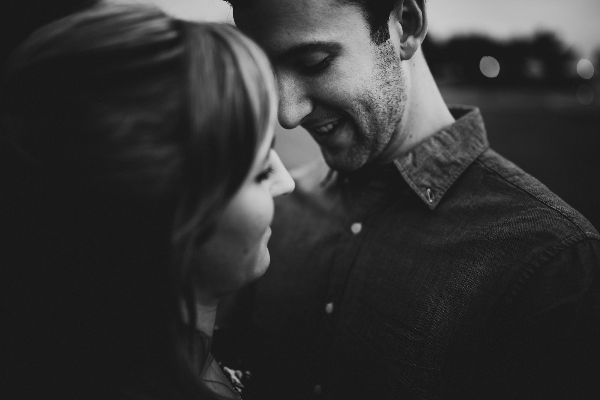 Jon + Molly || Lincoln Memorial Documentary Engagement Session — Mantas ...