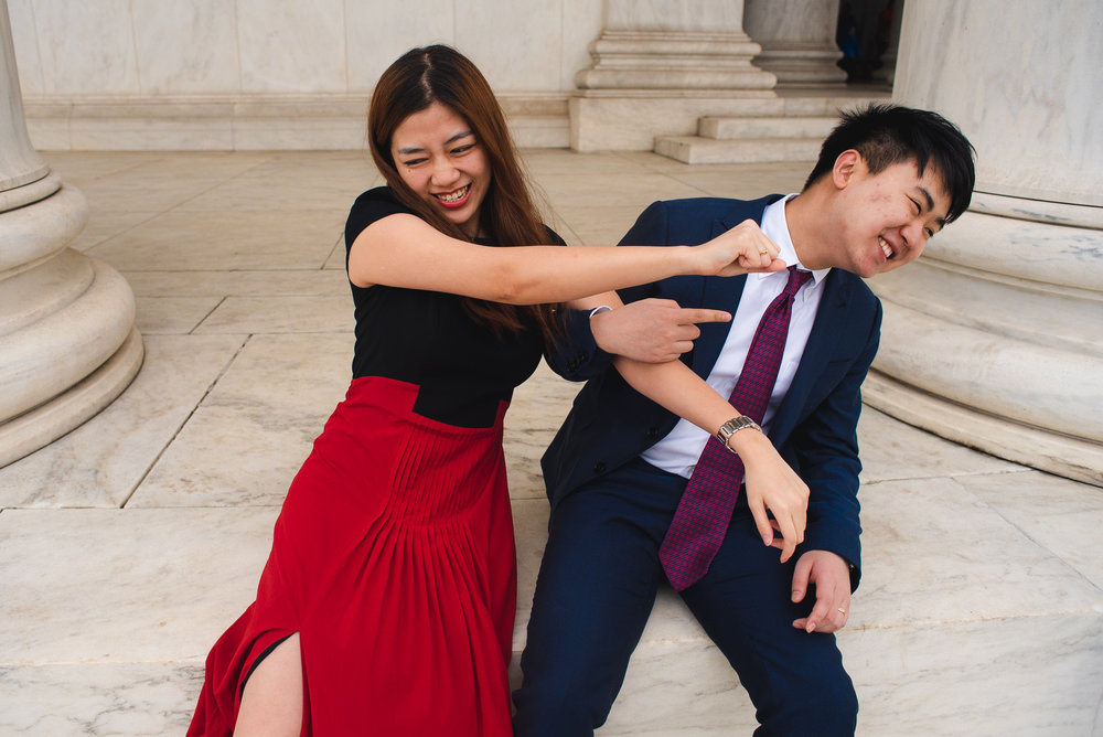  Creative engagement photographer Lincoln Memorial 