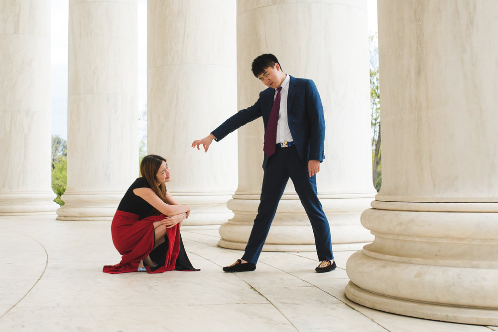  Creative engagement photographer Lincoln Memorial 