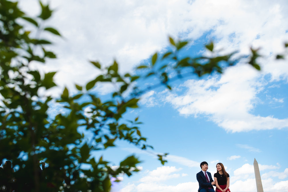  Creative engagement photographer Lincoln Memorial 