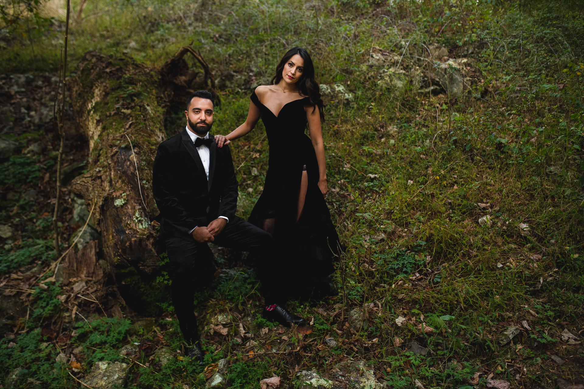  Shenandoah national park engagement pictures at tunnel parking overlook 