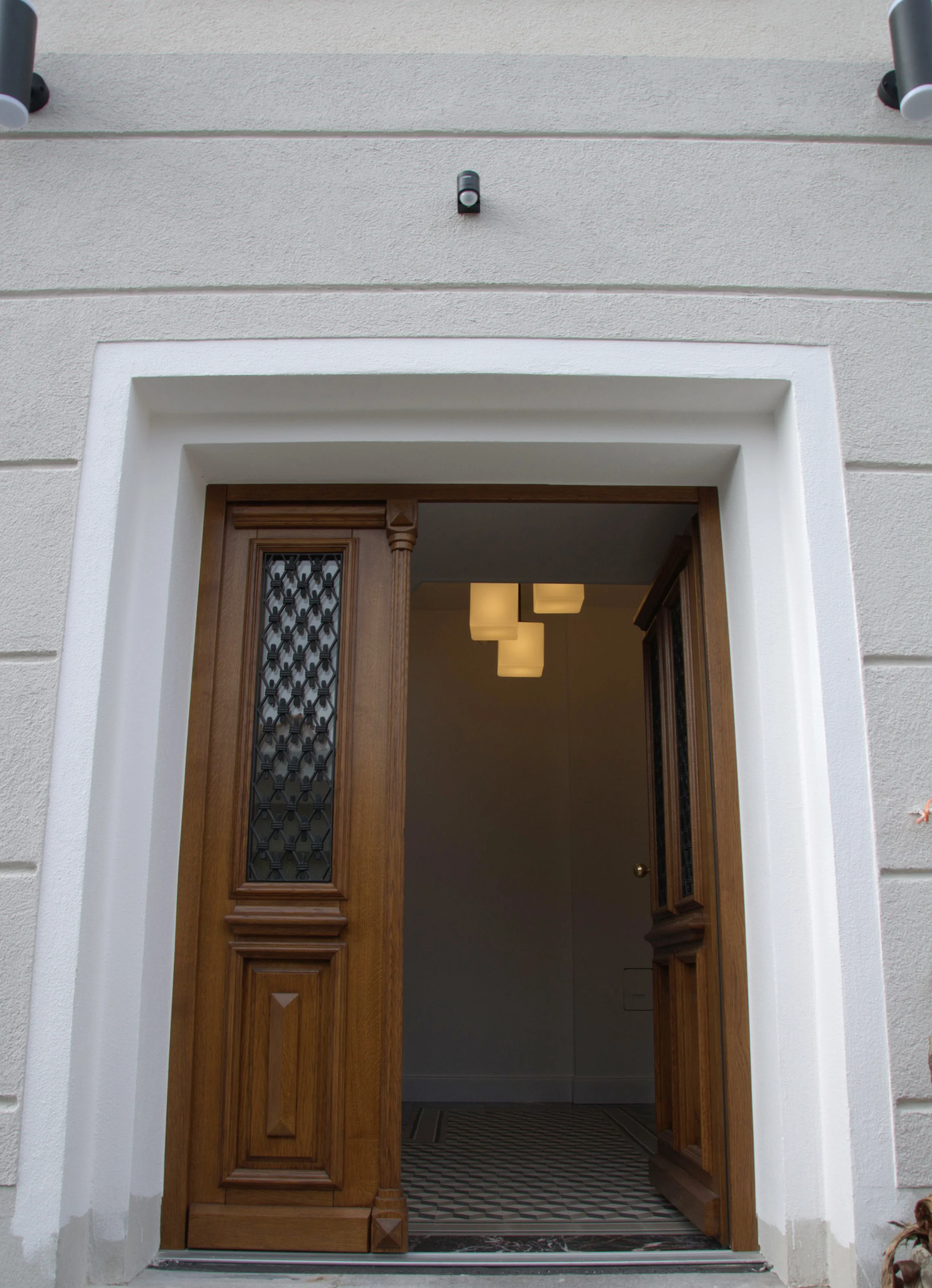 Eingang Fabrik (6).jpg