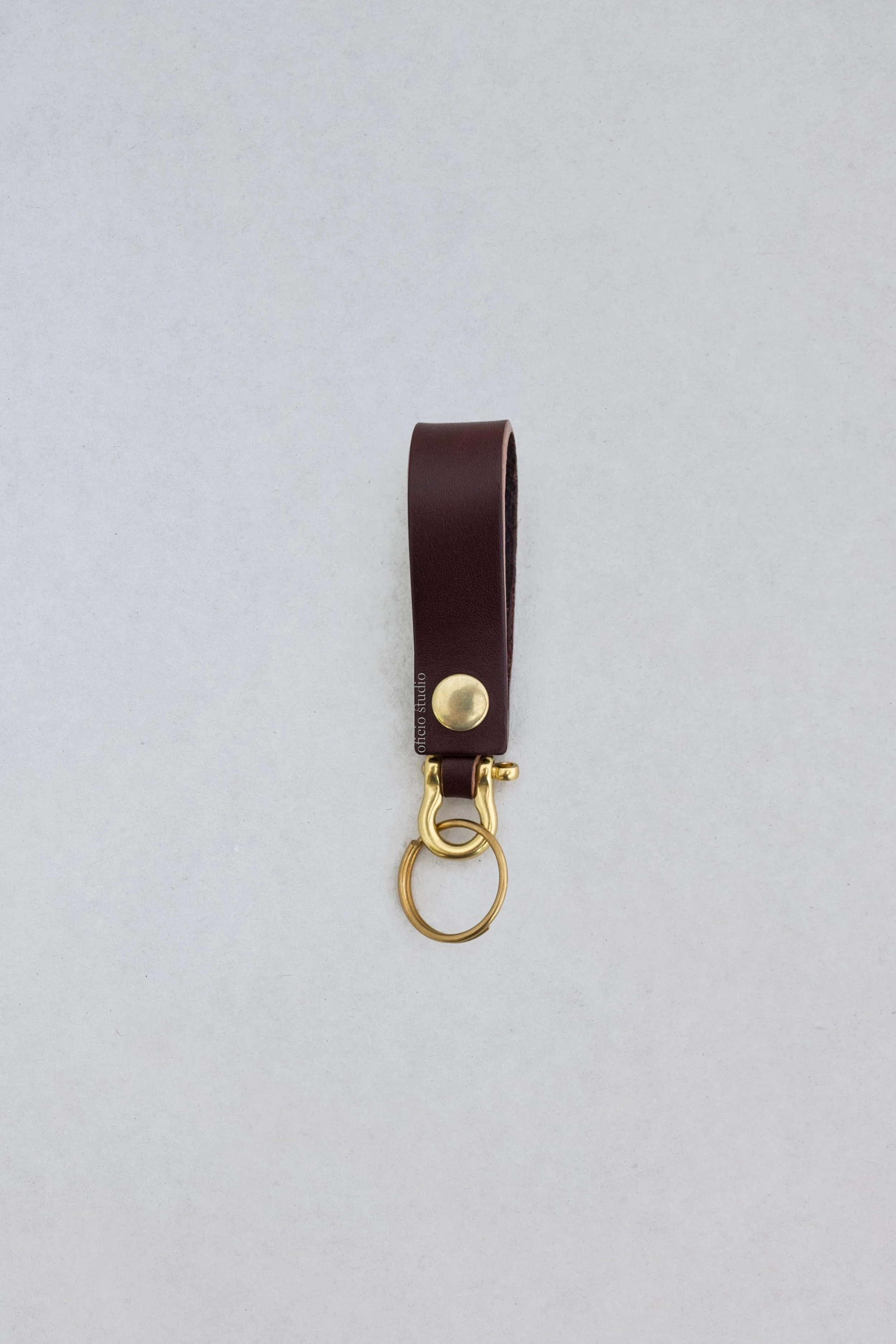Oficio_Studio_BeltKeyfob_DarkChocolate1.jpg