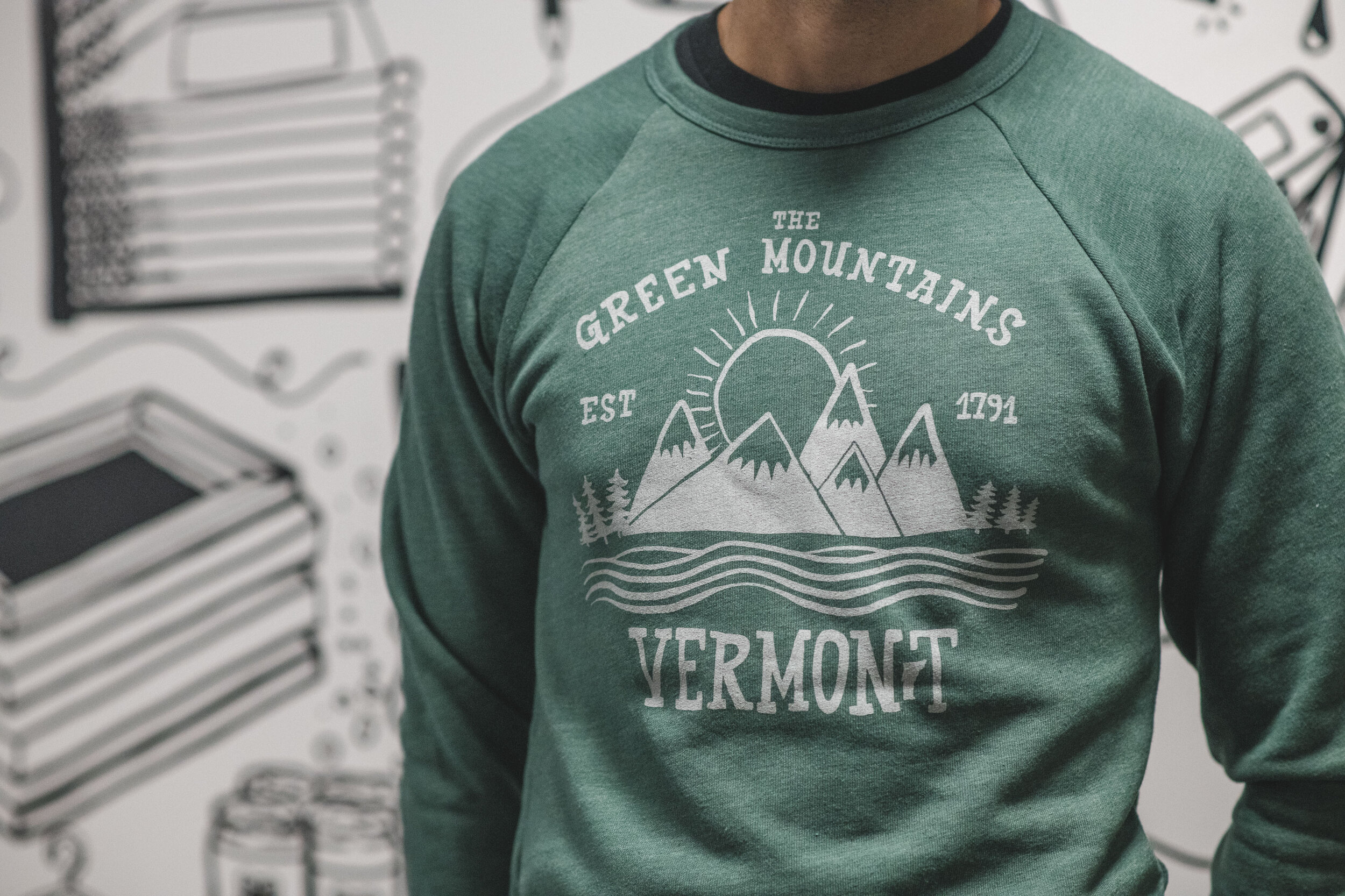 Screen Printed Sweatshirt Mountain Sweatshirt