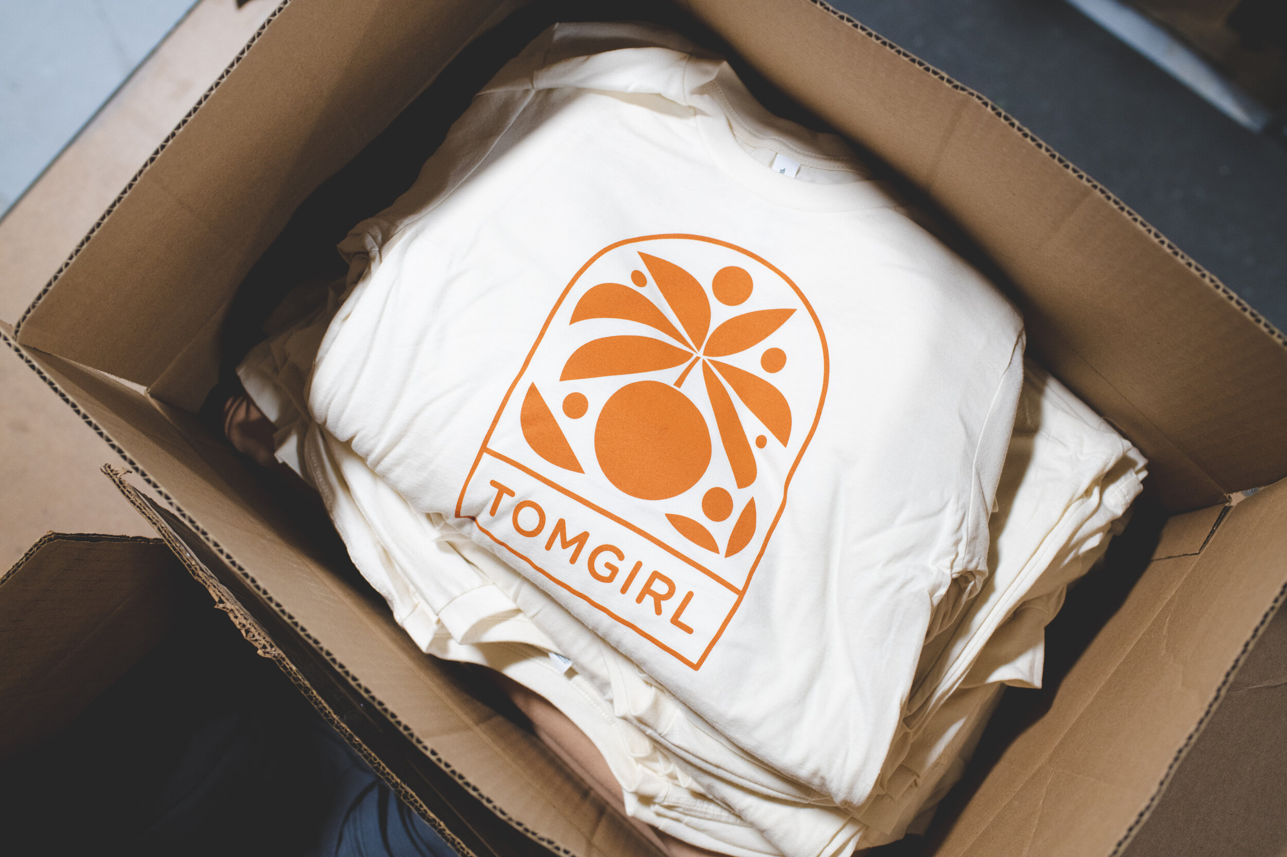 1 color shirts for Tomgirl