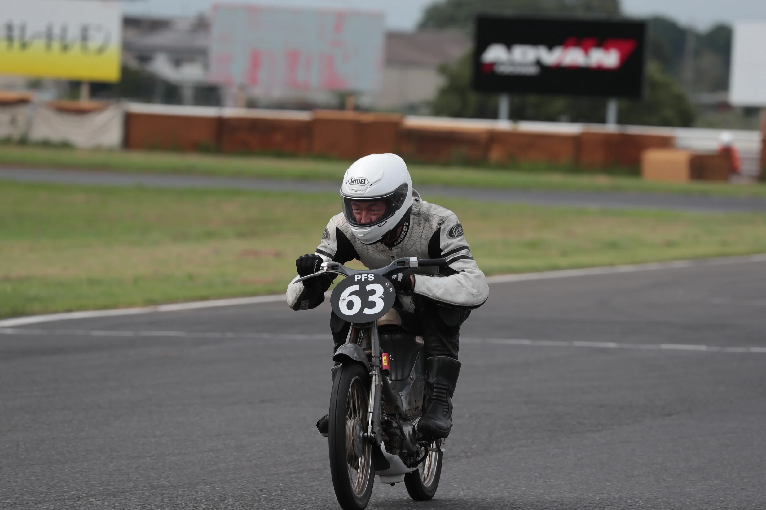 2017 B.O.B.L. 2時間耐久 1SKP2811 by SHIGEO KIBIKI.JPG