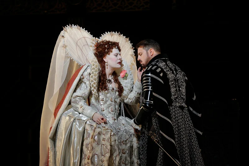 Elizabeth and Roberto