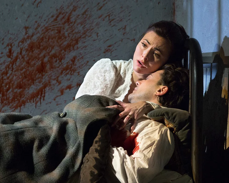 Leonard and Vittorio Grigolo in the final scene