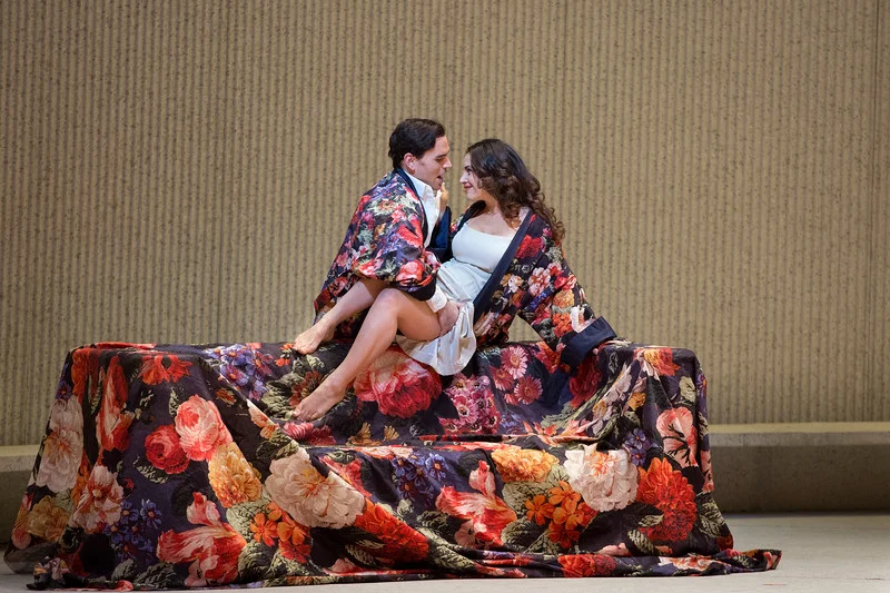 Michael Fabiano and Sonya Yoncheva as Alfredo and Violetta in Act II