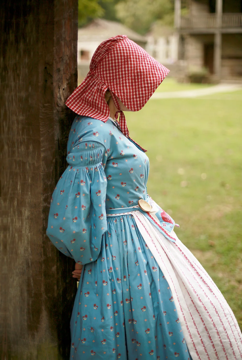 kirsten larson outfits