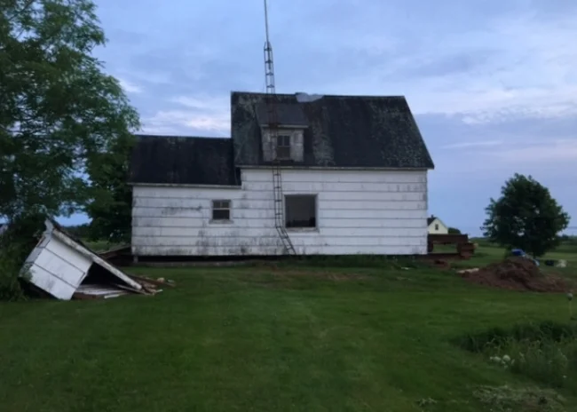 Back of House Prepared to Move