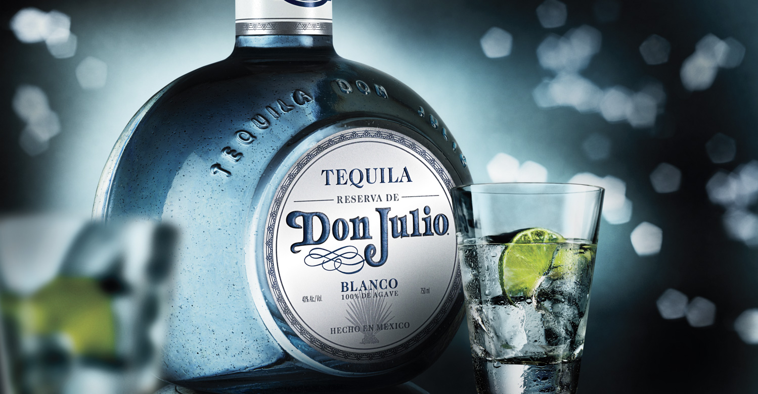DON_JULIO_ANGLED_GLASS_INFRONT.jpg