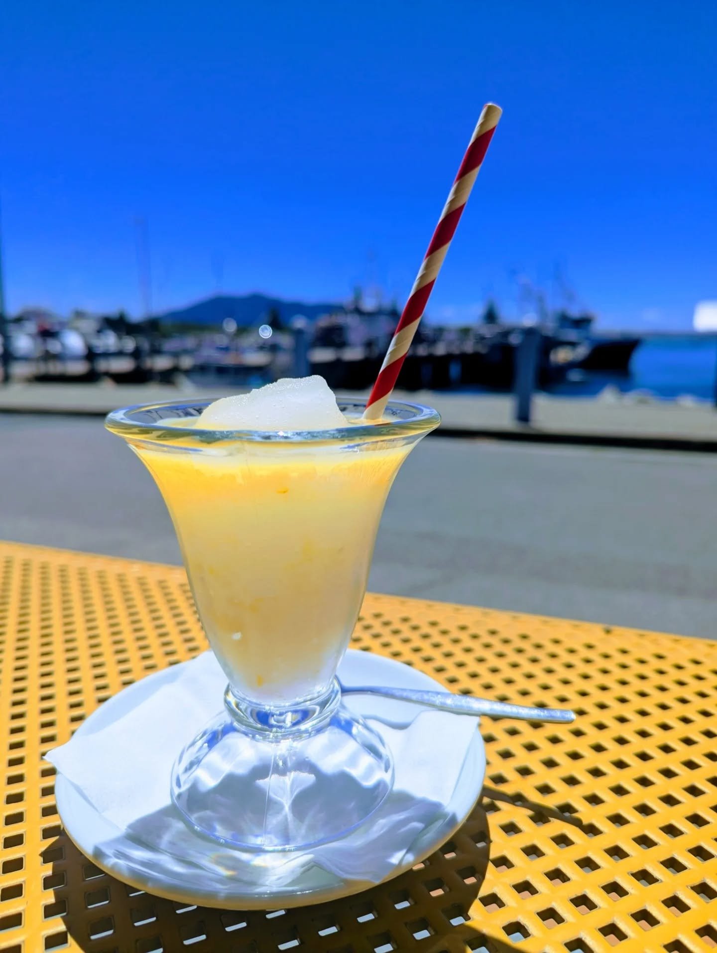 GRANITA!!!....so refreshing!!!! Like when you jump in the ocean!!!🌞🌞🌞🌊🌊🌊

#bermaguinsw #bermaguifood #granita #briochecoltuppo #granitaebrioche #bermaguifishermenswharf #gelateriaartigianale #