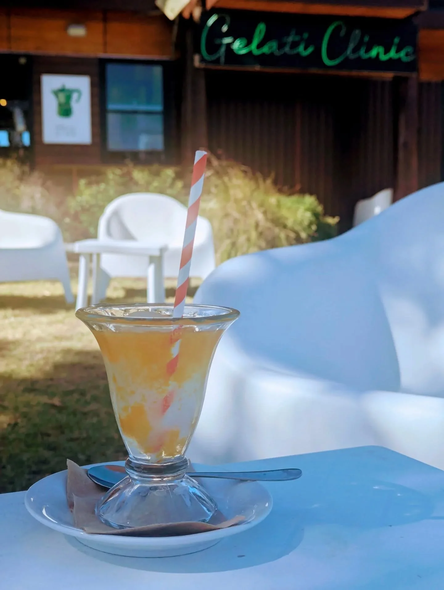 Orange GRANITA.....soooo refreshing!!!! 😋😋

#granita #gelateriaartigianale #bermaguinsw #bermaguifishermenswharf #bermaguifood