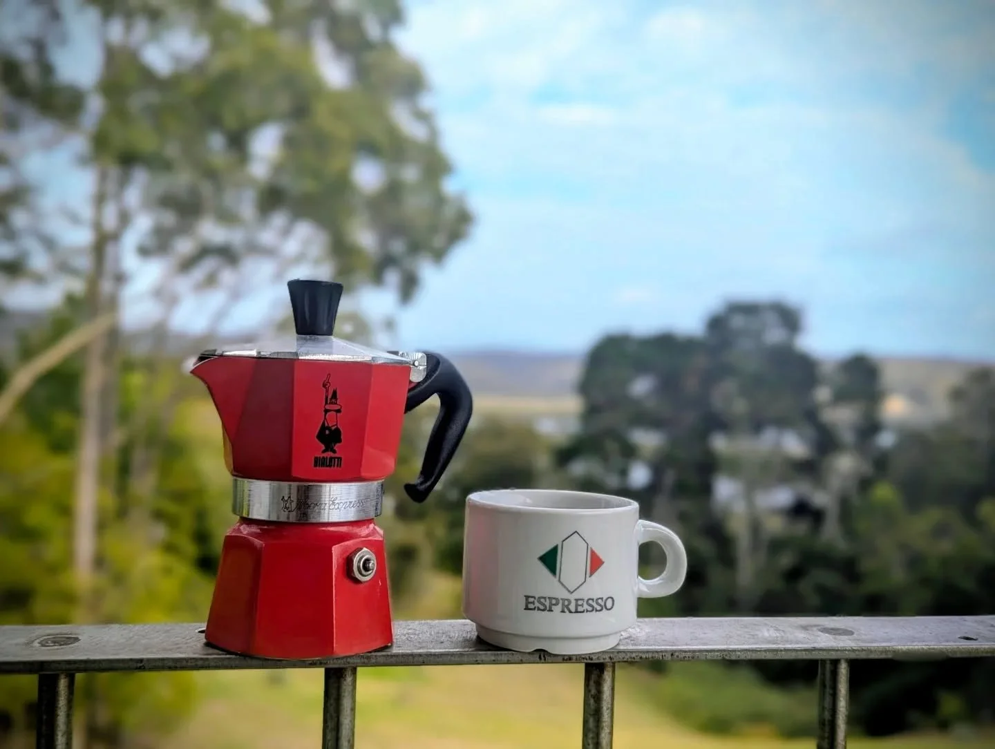 Buongiorno e buon anno a tutti!  Good morning and happy New year! ❤️

#happynewyear #bermaguinsw #simplicity #buonanno