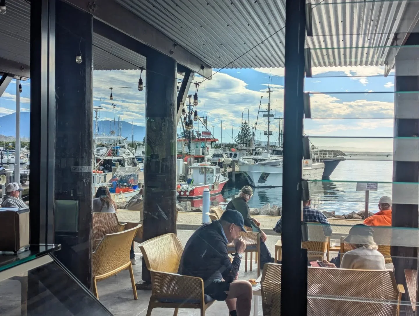 Good morning from my office 😍😍🍦☕

#gelateriaartigianale #viewfrommyoffice #bermaguinsw #bermaguifishermenswharf #goodmorning