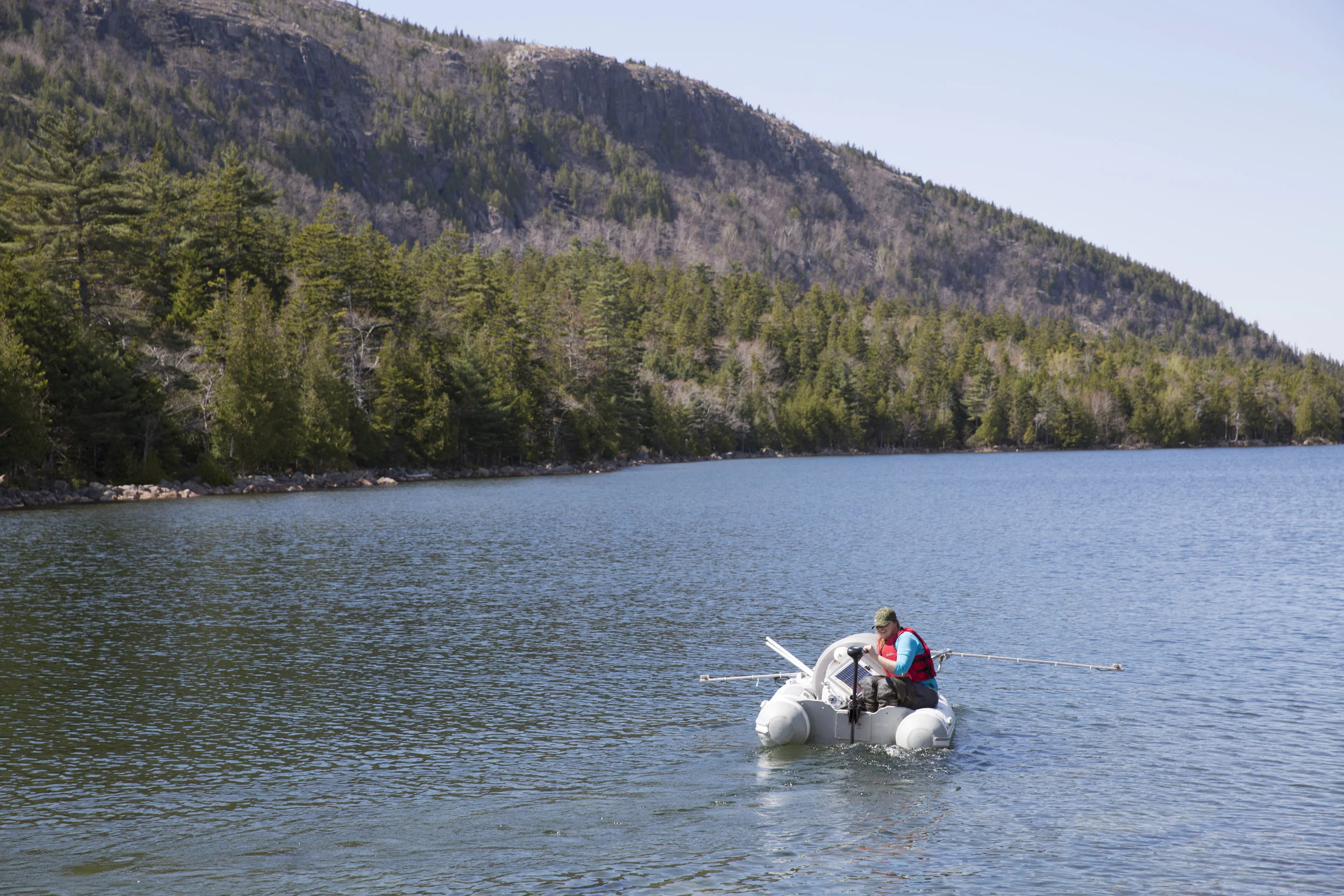 Kate motors out the buoy to the deployment site