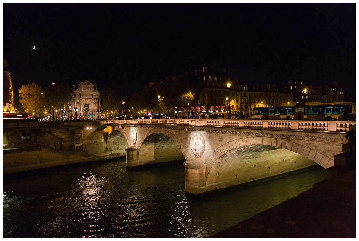 Night view including San Michele fountain