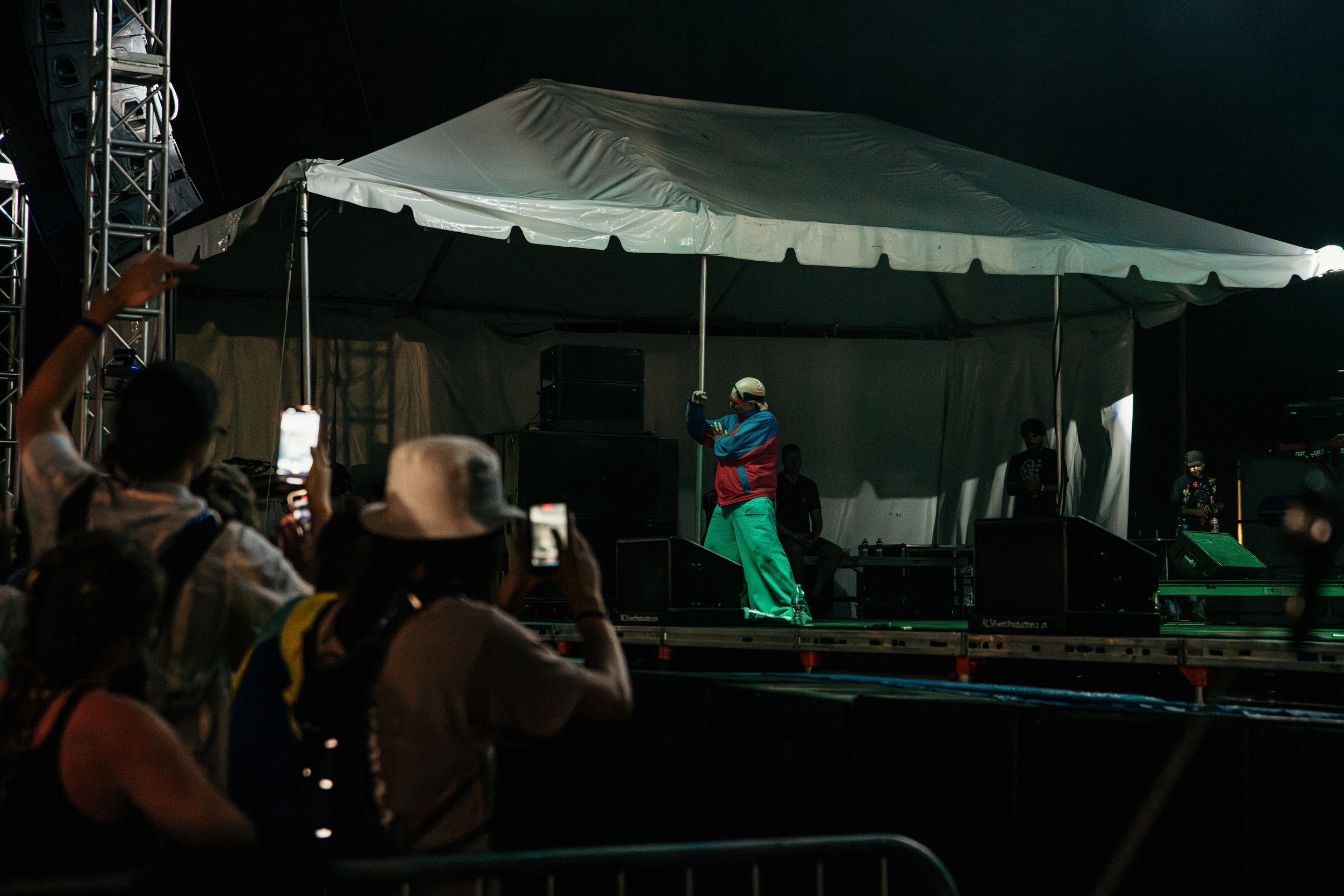 Wonderbus Day 1_Oliver Tree-91.jpg