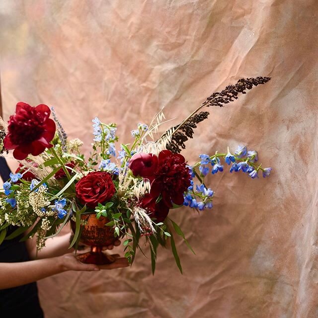 Intimate Zoom wedding blooms are just the sweetest. Dark lush blooms with California wildflower vibes and blue accents. Congrats guys! #zoomwedding #virtualwedding#microwedding#wedding#bouquet#nycwedding#nyczoomwedding#flowers#ceremony