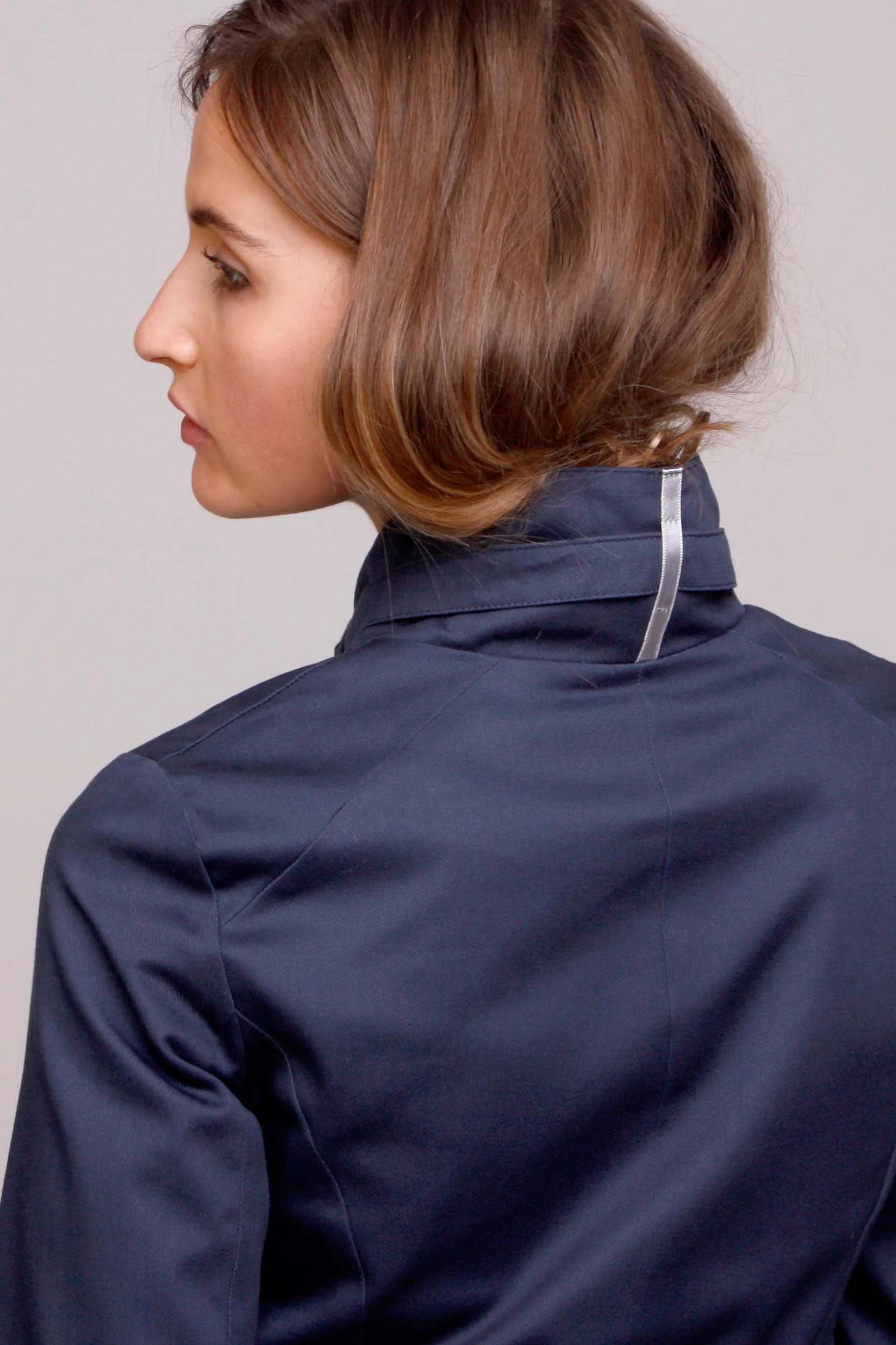 Woolf_Navy_Collar.jpg