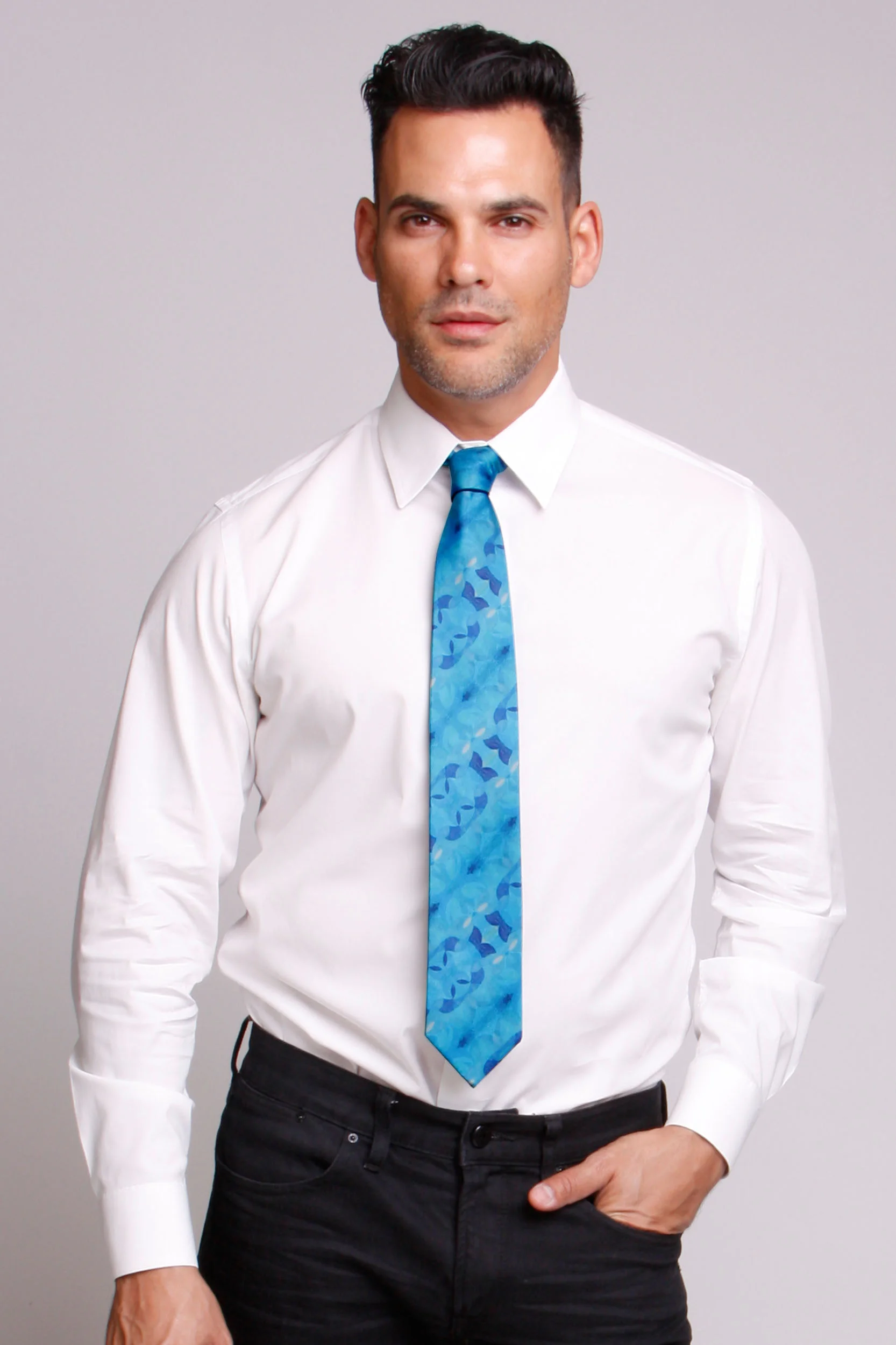 Accessories_Tie2.jpg