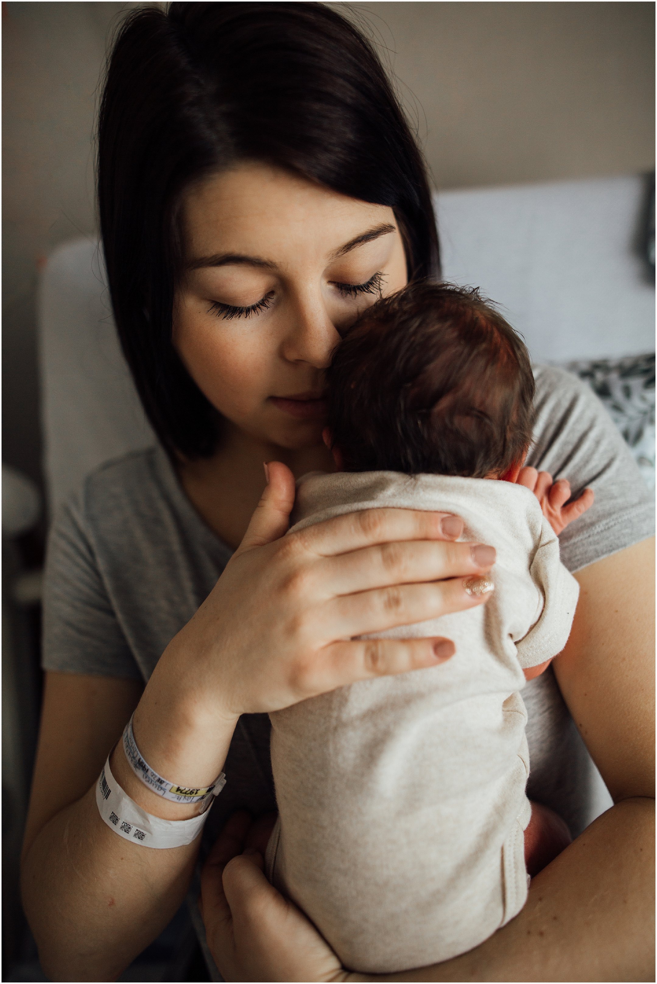 Louisville Newborn Lifestyle Photography_4408.jpg