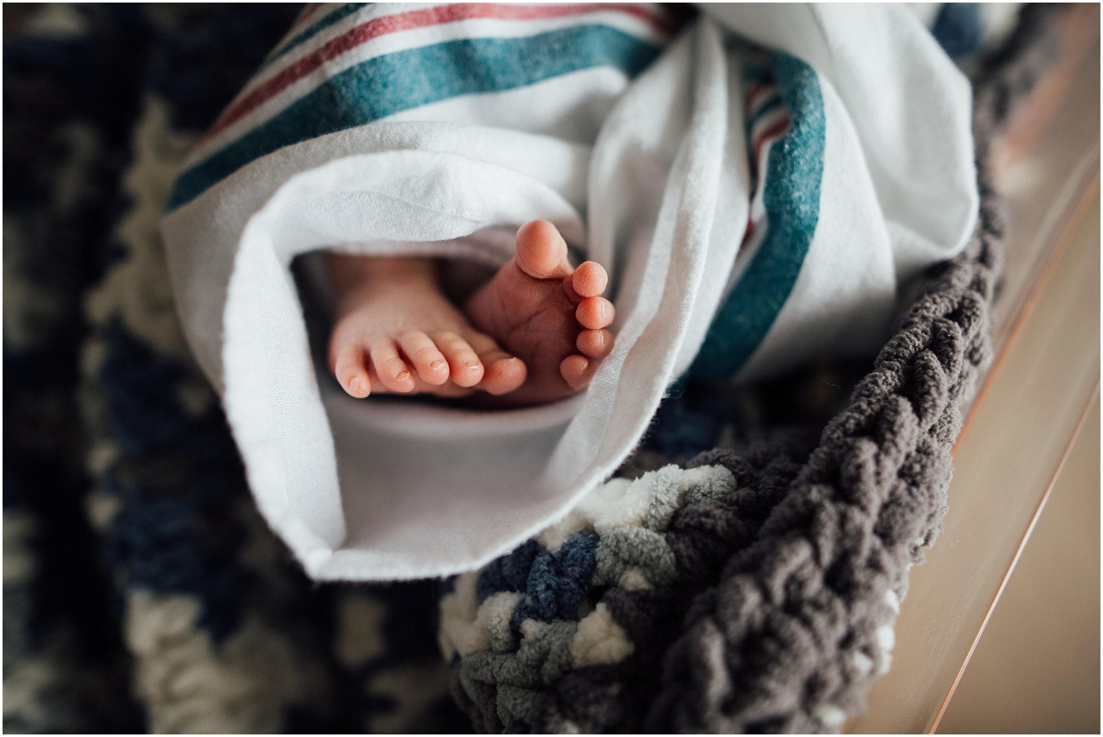 Louisville Newborn Lifestyle Photography_4384.jpg