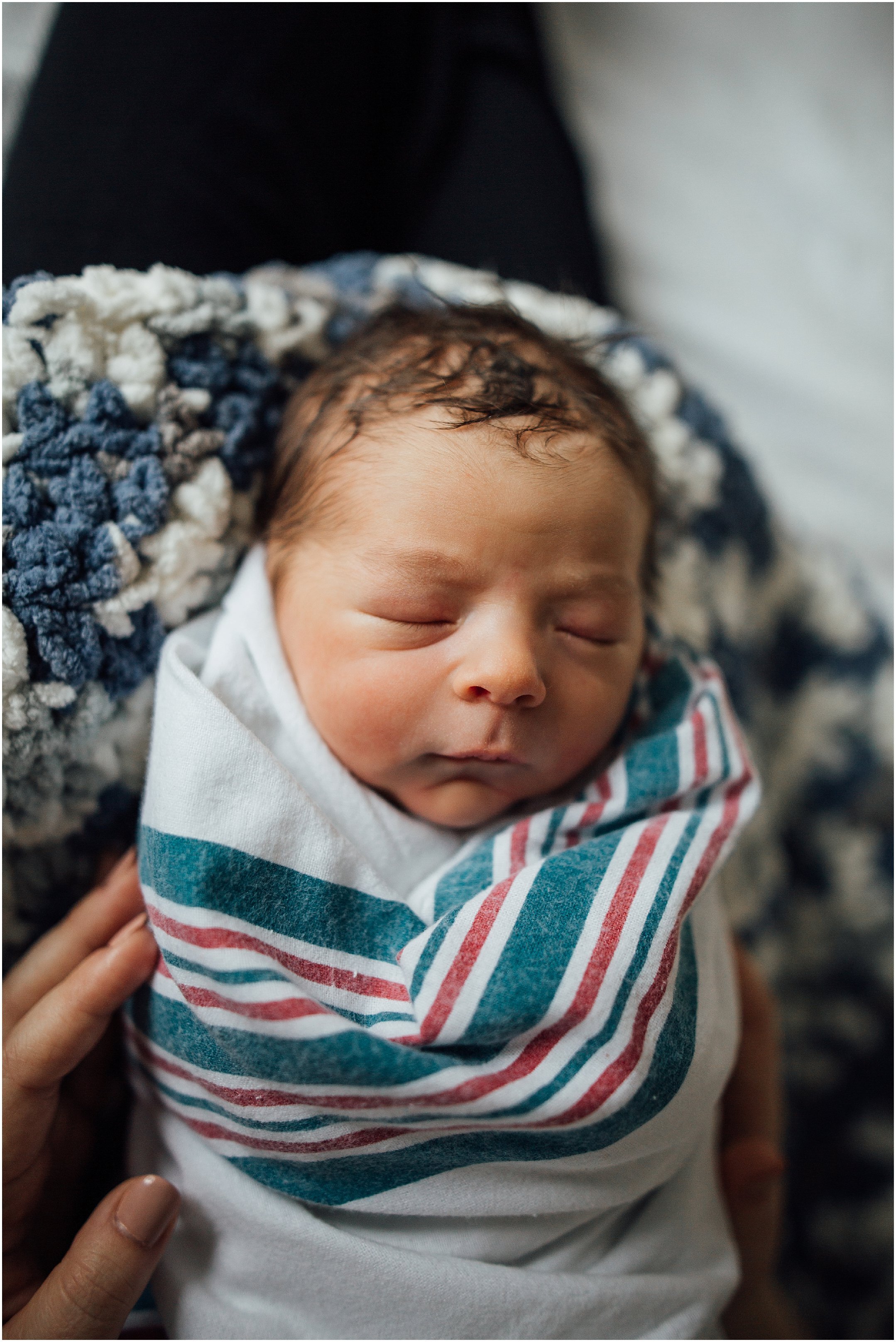 Louisville Newborn Lifestyle Photography_4395.jpg