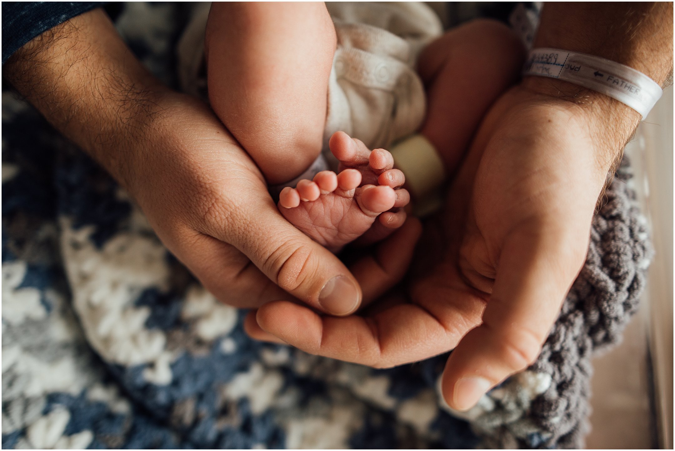 Louisville Newborn Lifestyle Photography_4405.jpg