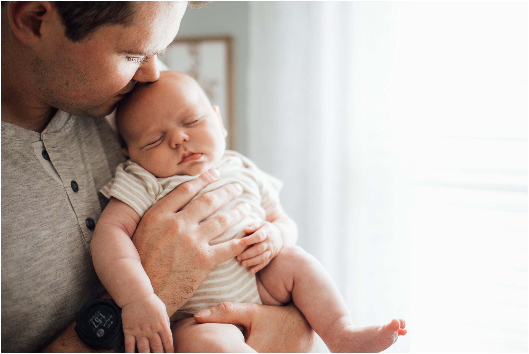 Louisville Newborn Lifestyle Photography_4575.jpg