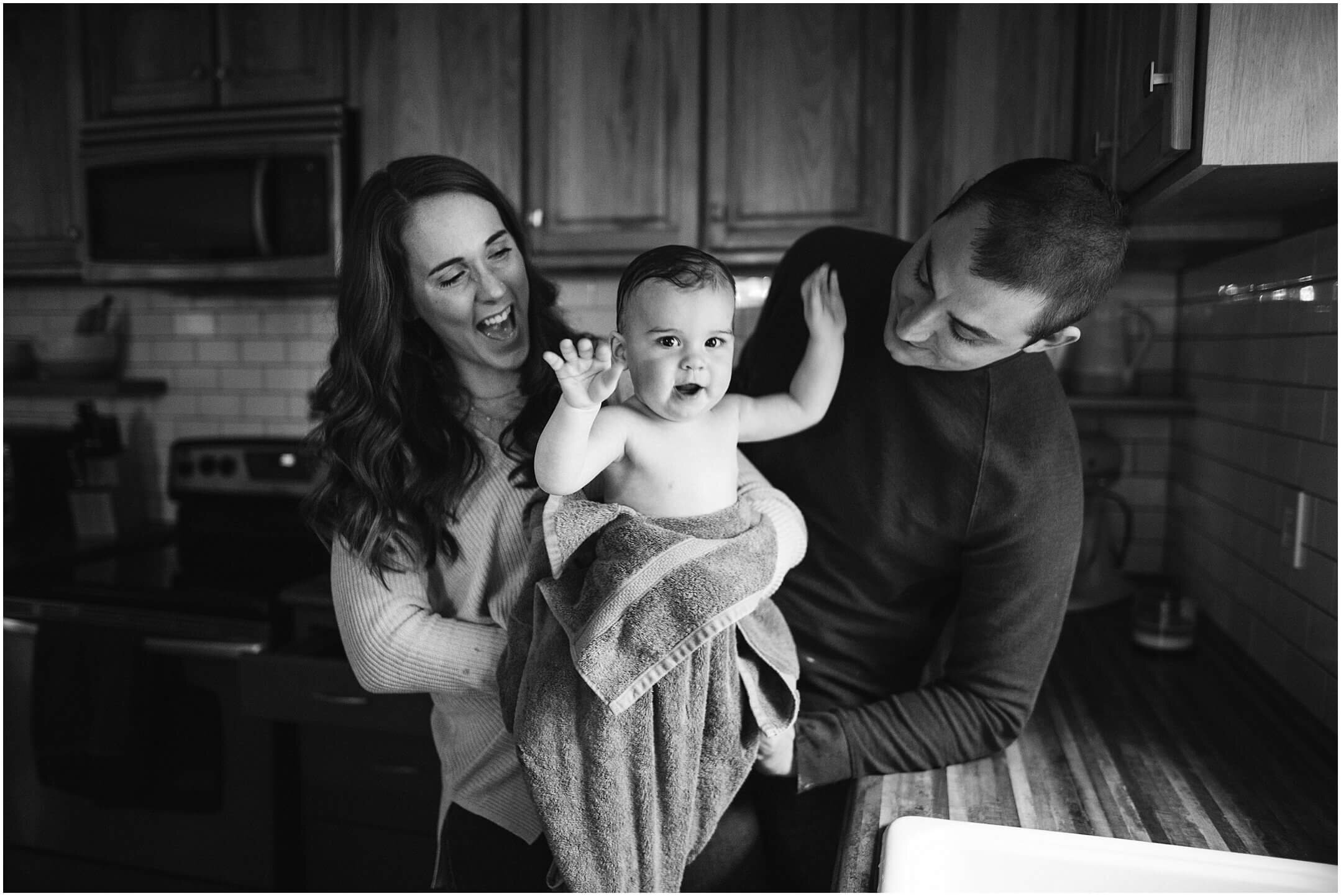 Kelly lovan photography | indiana lifestyle photography | home photography | motherhood | fatherhood | one year old photos 