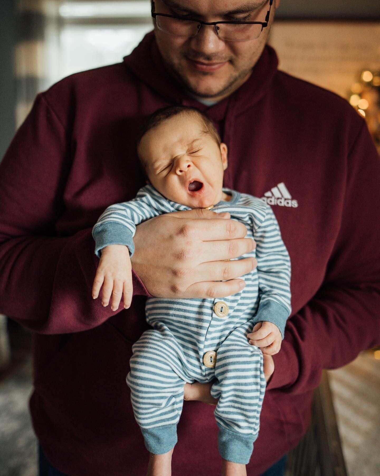 As promised, here's more of sweet baby Cruz.  The baby yawns always get me. 😍