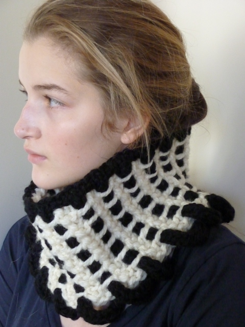 28 gaiter cream weave.jpg