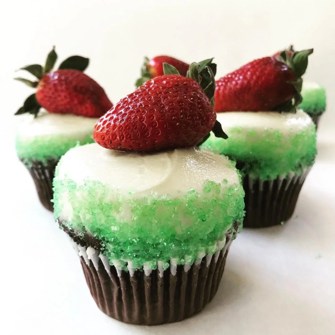 strawberrymintchocolatecupcake.jpg