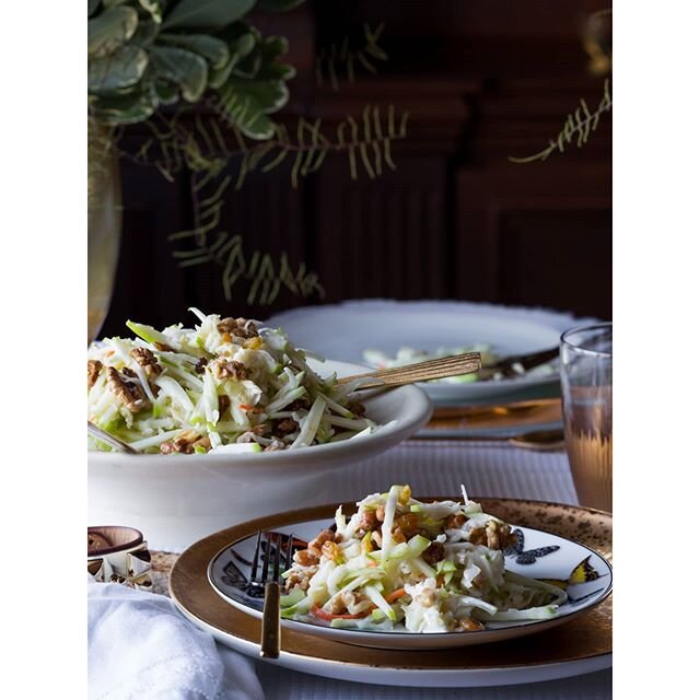 Yes, you guessed it! It's the famous Waldorf slaw!
/\/\/\/⠀⠀⠀⠀⠀⠀⠀⠀⠀⠀⠀⠀⠀⠀⠀⠀⠀⠀
Photo by @moshewulliger⠀⠀⠀⠀⠀⠀⠀⠀⠀⠀⠀⠀⠀⠀⠀⠀⠀⠀
Styling by @reneemullerstyling⠀⠀⠀⠀⠀⠀⠀⠀⠀⠀⠀⠀⠀⠀⠀⠀⠀⠀
Commissioned by @familytable_mishpacha⠀⠀⠀⠀⠀⠀⠀⠀⠀⠀⠀⠀⠀⠀⠀⠀⠀⠀
/\/\/\/⠀⠀⠀⠀⠀⠀⠀⠀⠀⠀⠀⠀⠀⠀⠀⠀⠀⠀